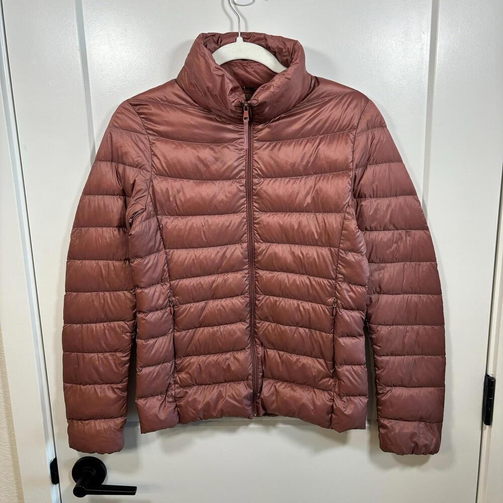 Uniqlo Puffer Jacket Womens Small Pink Ultra Light Down Outdoors Hike Ladies
